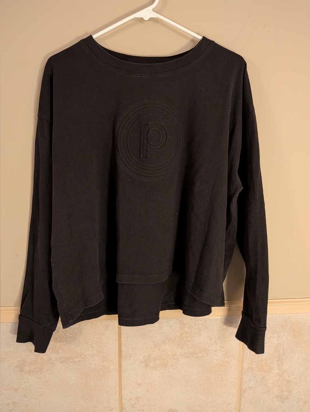 Pure Barre, Embossed Circle P Long Sleeve Shirt, Black, Size L